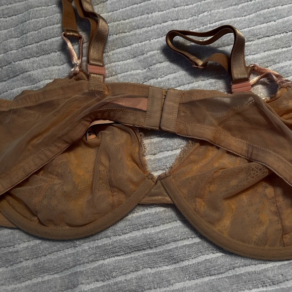 Victoria's Secret Lace Bra in Brown - Picture 5 of 9